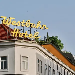 Westbahn 3*, Bécs Ausztria