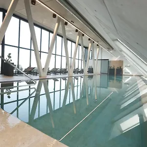 4* Hotel Im Zentrum Fuer Visionen