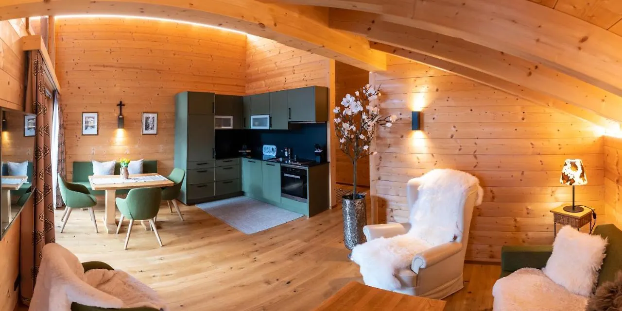 Madlhof Aparthotel Himmelreich 0*,